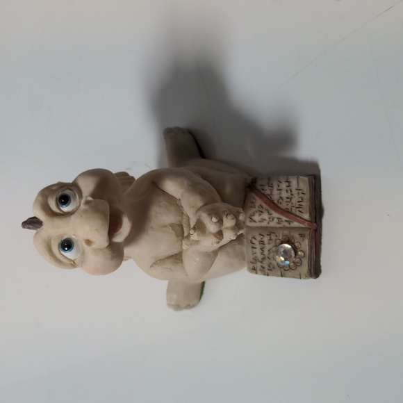 Krustonia Dragon "One more story" - Picture 1 of 7